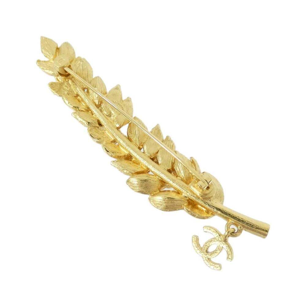 CHANEL Gold Brooch - Picture 2 of 3